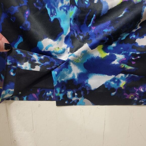 Reitmans Silky Colourful Skirt - Picture 4 of 7